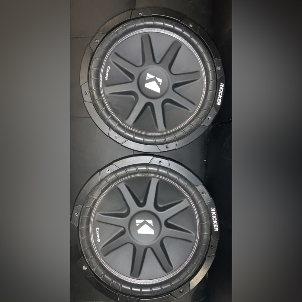 2 Kicker comp C12